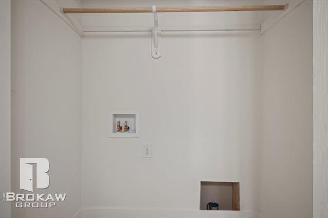 Builiding view thirty three for 3369 Meadowridge, Davison, MI. 48423