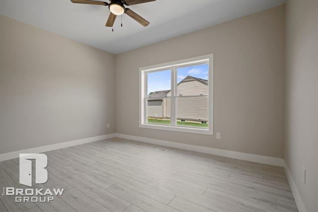 Builiding view twenty two for 3369 Meadowridge, Davison, MI. 48423