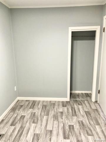 Builiding view three for 4127 Coggins, Flint, MI. 48506