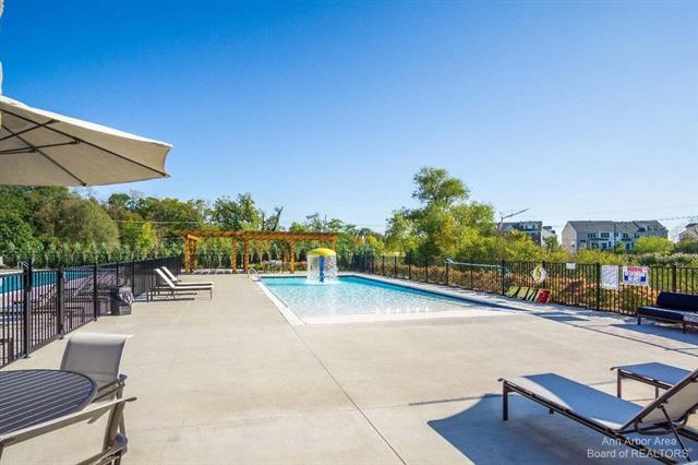 Builiding view fifty seven for 3095 Millbury, Ann Arbor, MI. 48105