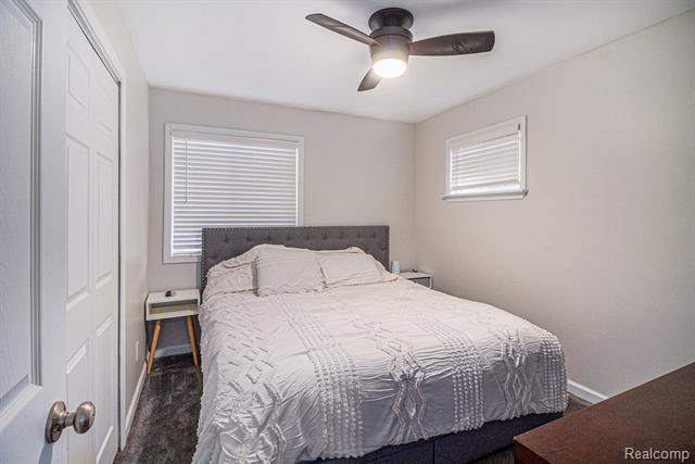 Builiding view twelve for 207 Woodbine, Milford, MI. 48380