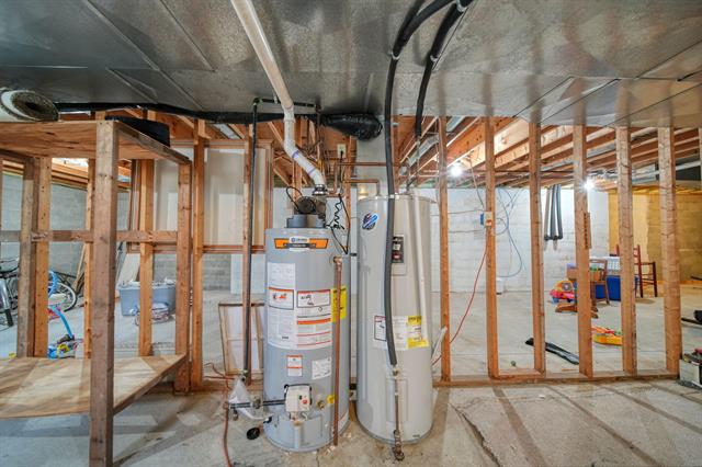 Builiding view thirty five for 1268 Maple Ln, Brooklyn, MI. 49230