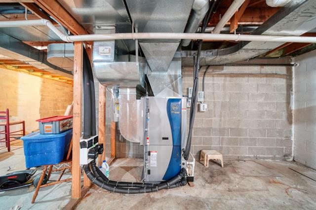 Builiding view thirty seven for 1268 Maple Ln, Brooklyn, MI. 49230