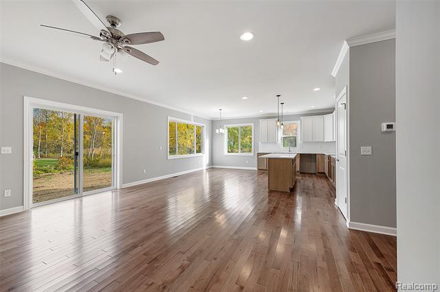 Builiding view eight for 5232 Farmridge, Grand Blanc, MI. 48439