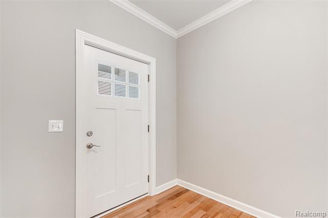 Builiding view one for 5232 Farmridge, Grand Blanc, MI. 48439