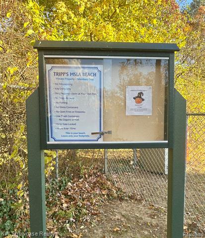 Builiding view seventeen for 3291 Melmoor, Commerce Township, MI. 48382