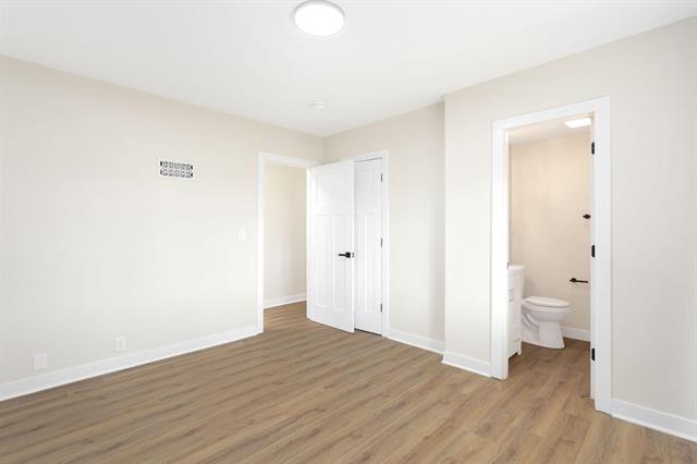 Builiding view twelve for 3118 Cleveland, Saint Joseph, MI. 49085