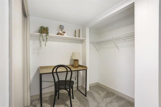 Builiding view twenty one for 222 Oak, South Haven, MI. 49090