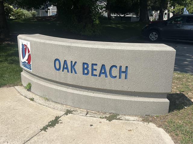 Builiding view two for 222 Oak, South Haven, MI. 49090