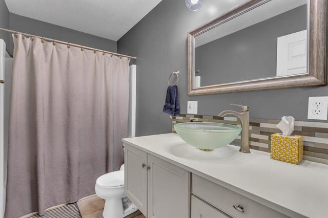 Builiding view twenty four for 12938 Kelley, Brooklyn, MI. 49230