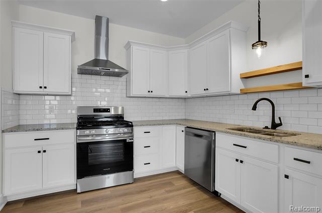 Builiding view twelve for 2324 Gilder Drive, Howell, MI. 48843