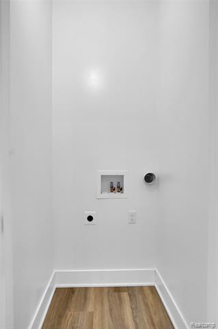 Builiding view twenty for 2324 Gilder Drive, Howell, MI. 48843