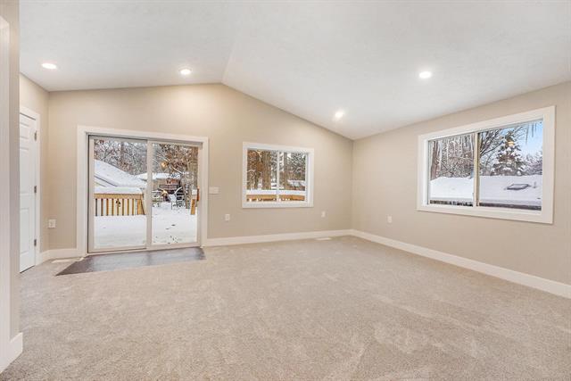 Builiding view seventeen for 4341 Laura, Comstock Park, MI. 49321