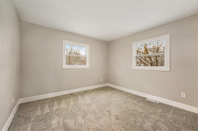 Builiding view thirteen for 4341 Laura, Comstock Park, MI. 49321