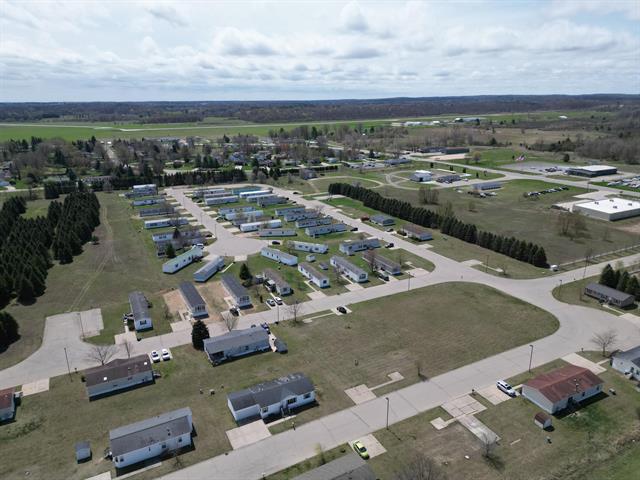 Builiding view thirty one for 20768 Kalamazoo Road, Big Rapids, MI. 49307