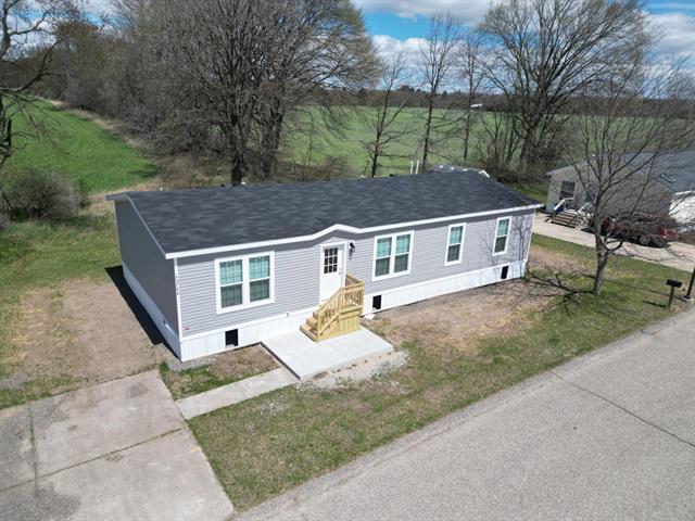 Builiding view thirty seven for 20768 Kalamazoo Road, Big Rapids, MI. 49307