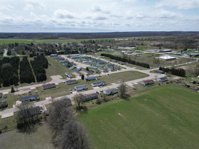 Builiding view thirty two for 20768 Kalamazoo Road, Big Rapids, MI. 49307