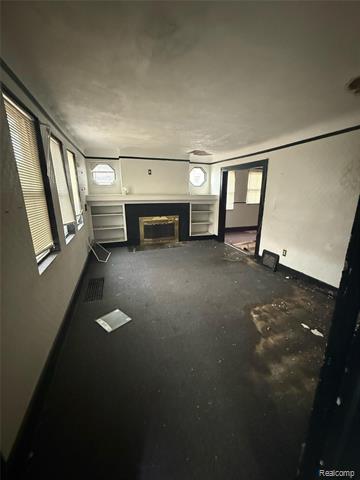 Builiding view six for 16837 Winthrop, Detroit, MI. 48235