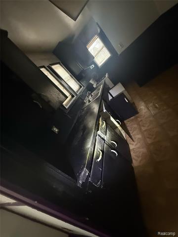 Builiding view sixteen for 16837 Winthrop, Detroit, MI. 48235