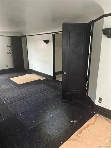 Builiding view ten for 16837 Winthrop, Detroit, MI. 48235