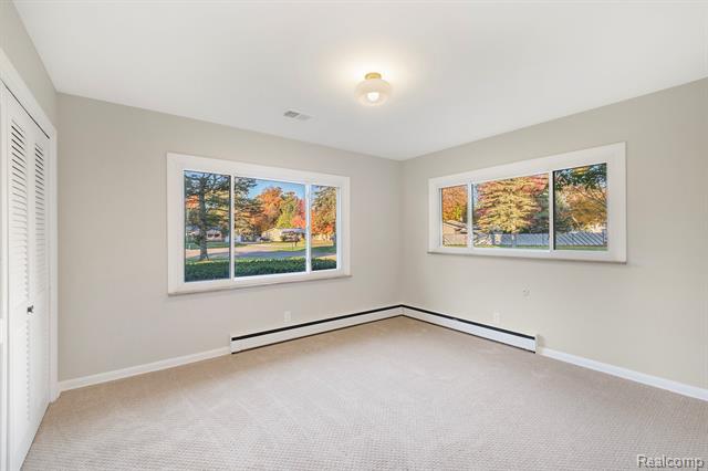 Builiding view twelve for 4475 Thornapple, Burton, MI. 48509