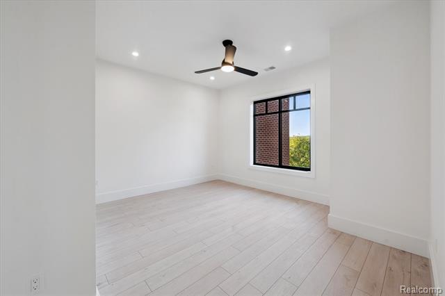 Builiding view eleven for 120 E Liberty, Milford, MI. 48381