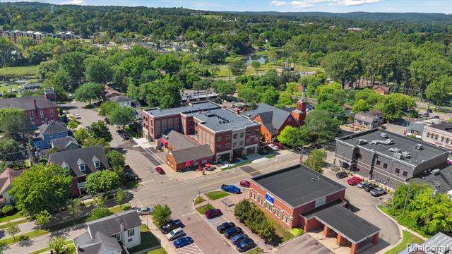 Builiding view fifty three for 120 E Liberty, Milford, MI. 48381