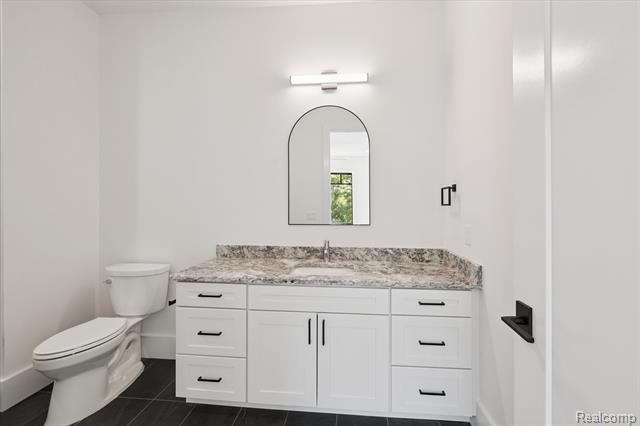 Builiding view thirteen for 120 E Liberty, Milford, MI. 48381