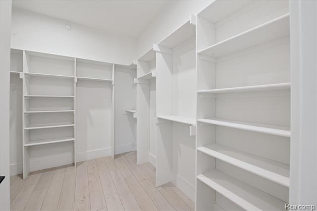 Builiding view thirty seven for 120 E Liberty, Milford, MI. 48381