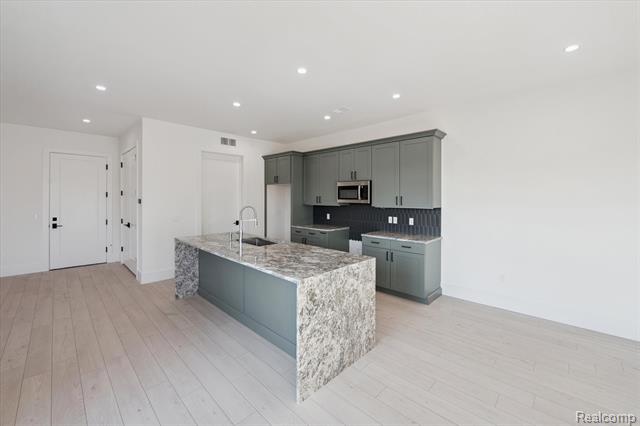 Builiding view three for 120 E Liberty, Milford, MI. 48381