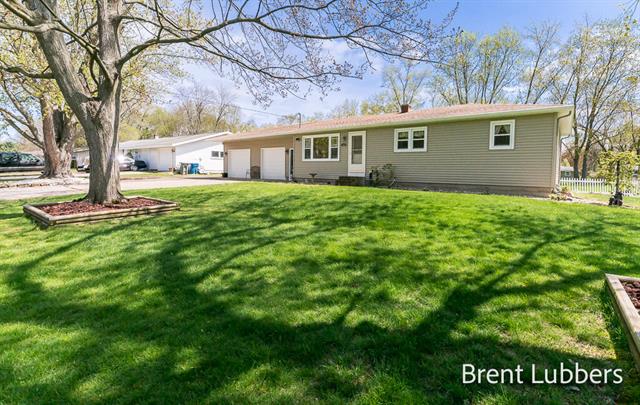 front view for 2532 Prairie Avenue, Holland, Mi. 49424