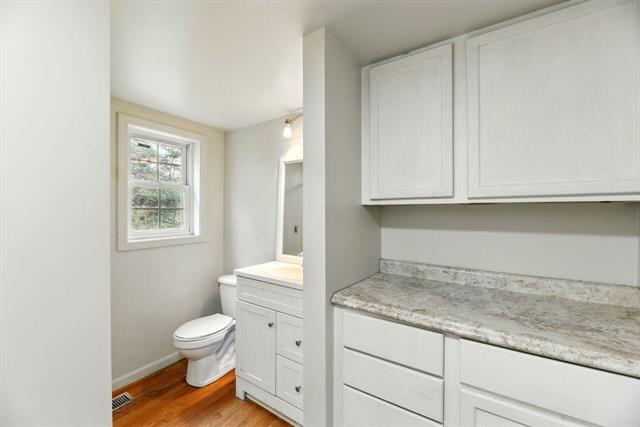 Builiding view fifteen for 15105 Carpenter, Three Oaks, MI. 49128