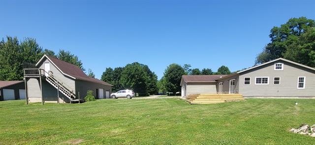 Builiding view twenty two for 15105 Carpenter, Three Oaks, MI. 49128