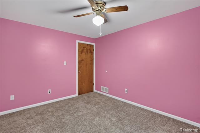 Builiding view forty one for 8360 Arlis, Commerce Township, MI. 48382