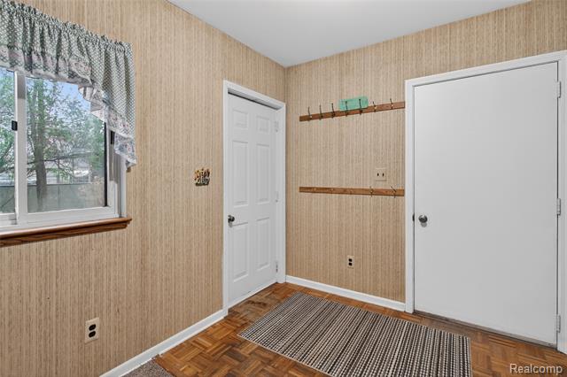 Builiding view seventeen for 8360 Arlis, Commerce Township, MI. 48382