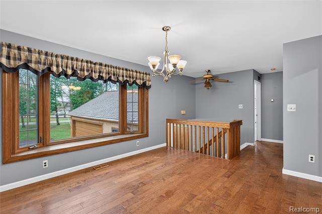Builiding view twenty one for 8360 Arlis, Commerce Township, MI. 48382