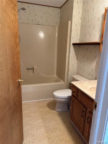 Builiding view twenty six for 8360 Arlis, Commerce Township, MI. 48382
