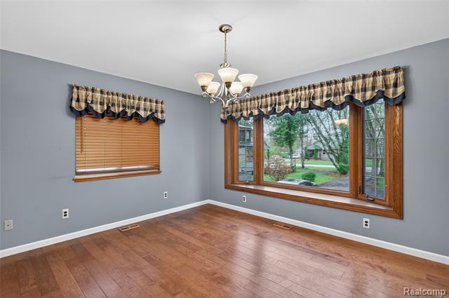 Builiding view twenty for 8360 Arlis, Commerce Township, MI. 48382
