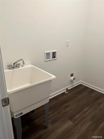 Builiding view fifteen for 1991 Elizabeth, Ypsilanti, MI. 48198