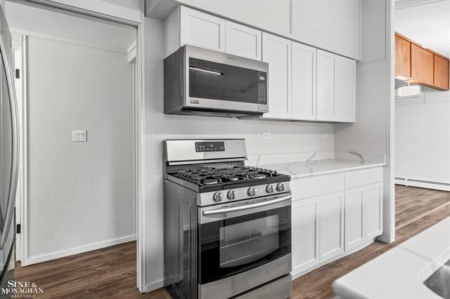 Builiding view twenty seven for 431 Fairlane, Traverse City, MI. 49684