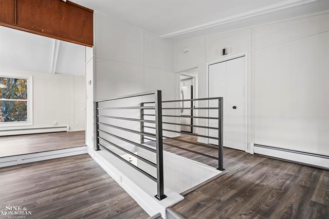 Builiding view twenty three for 431 Fairlane, Traverse City, MI. 49684