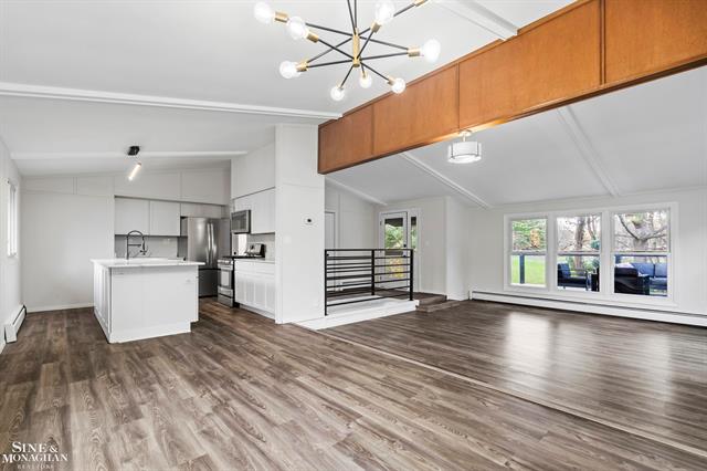 Builiding view twenty for 431 Fairlane, Traverse City, MI. 49684