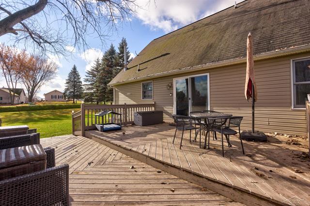 Builiding view thirty seven for 2122 Heather, Gladwin, MI. 48624