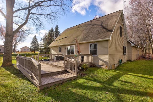 Builiding view thirty six for 2122 Heather, Gladwin, MI. 48624