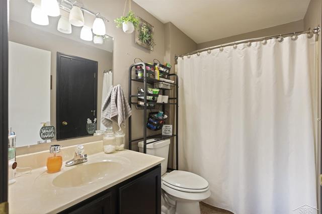 Builiding view twenty one for 2122 Heather, Gladwin, MI. 48624