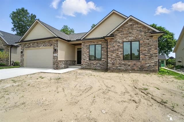 front view for 552 Central Park Blvd Boulevard, Monroe, Mi. 48162