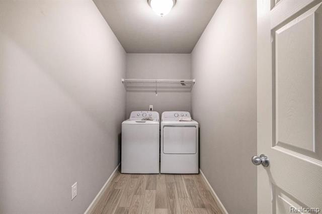 Builiding view sixteen for 410 Settlers, Tecumseh, MI. 49286