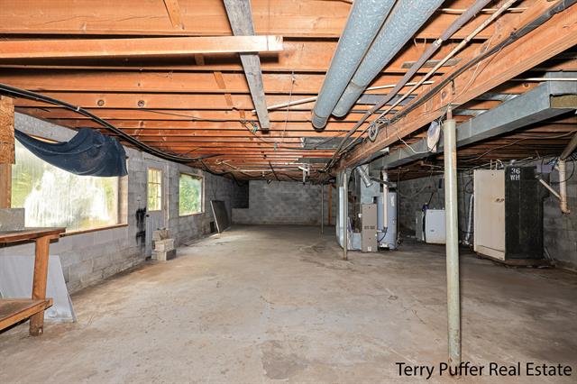 Builiding view fourteen for 3285 4Th, Twin Lake, MI. 49457