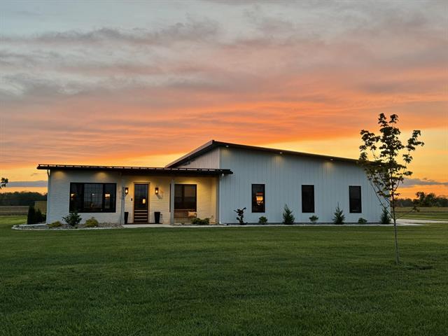 front view for 63890 Middle Colon Road, Burr Oak, Mi. 49030