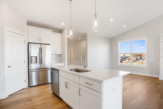 Builiding view seventeen for 11913 Smithfield, Holland, MI. 49424